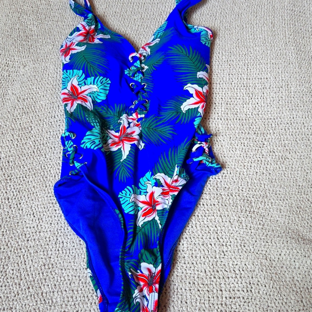 Tinibikini Swim | Tinibikini Floral Lace-Up
